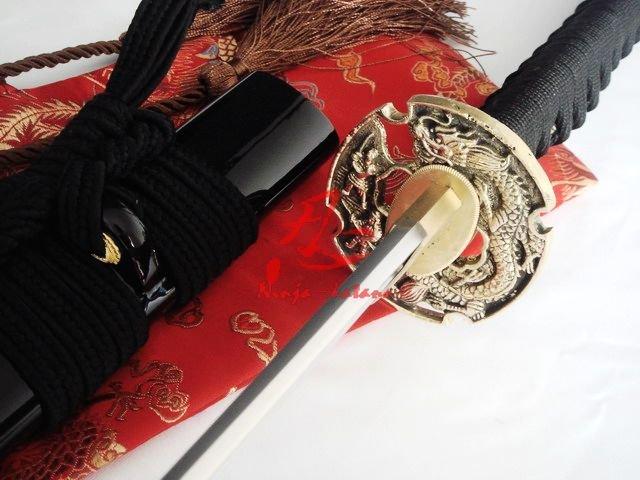 Clay Tempered Battle Ready Japanese Samurai Katana Dragon Tsuba Sword Sharpened